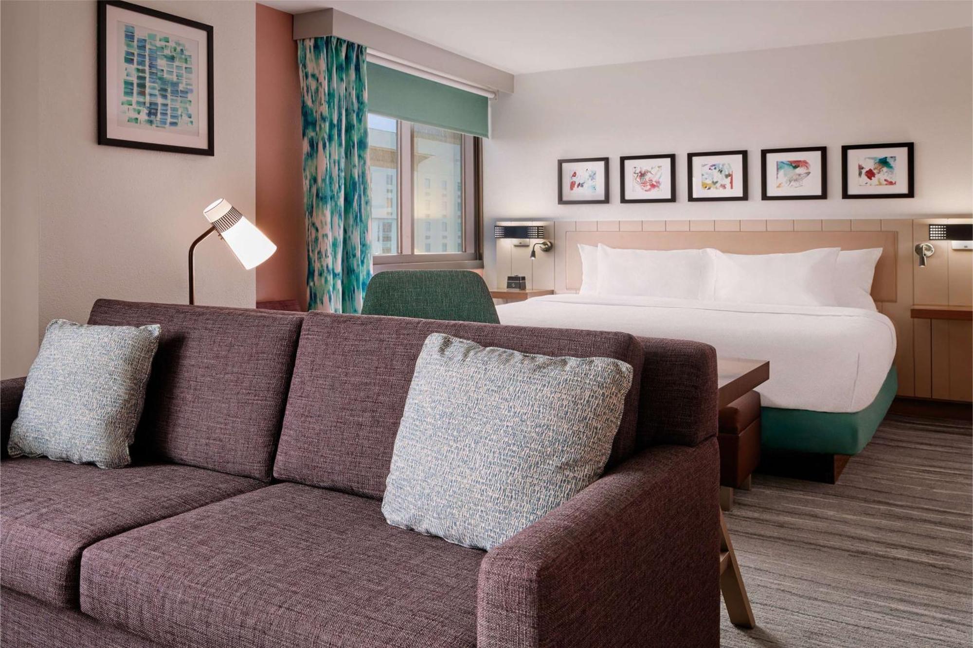 Hilton Garden Inn Los Angeles Airport Exterior photo