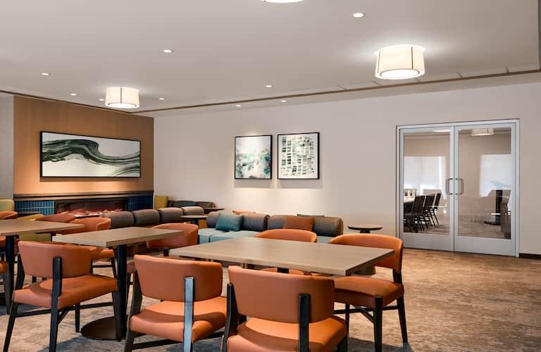 Hilton Garden Inn Los Angeles Airport Exterior photo